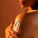 كريم الجسم بخلاصة الكاميليا اليابانية